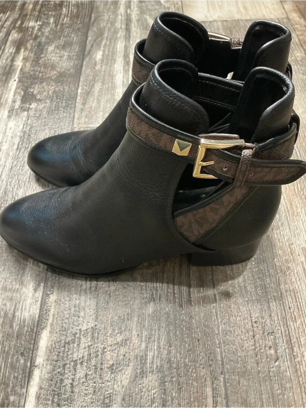 Michael Kors Black Leather Ankle Booties with Logo Strap and Gold Buckle Size 6